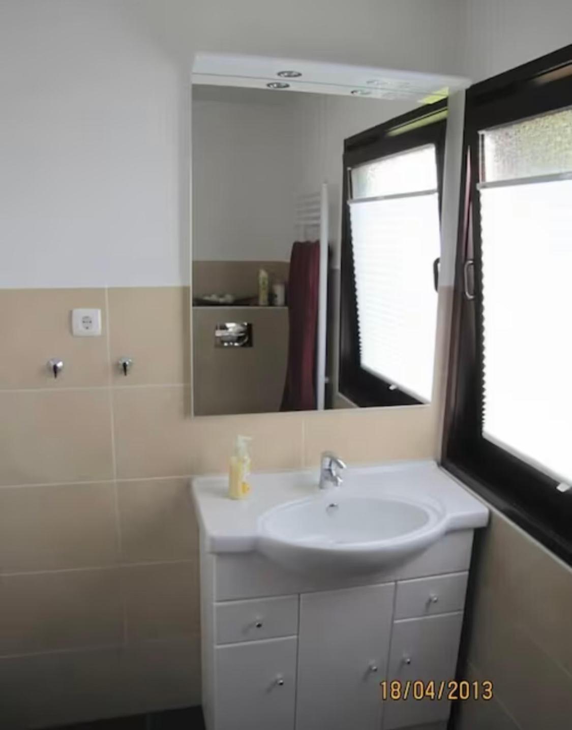 Holiday home Henneliebe Am Hennesee Meschede
